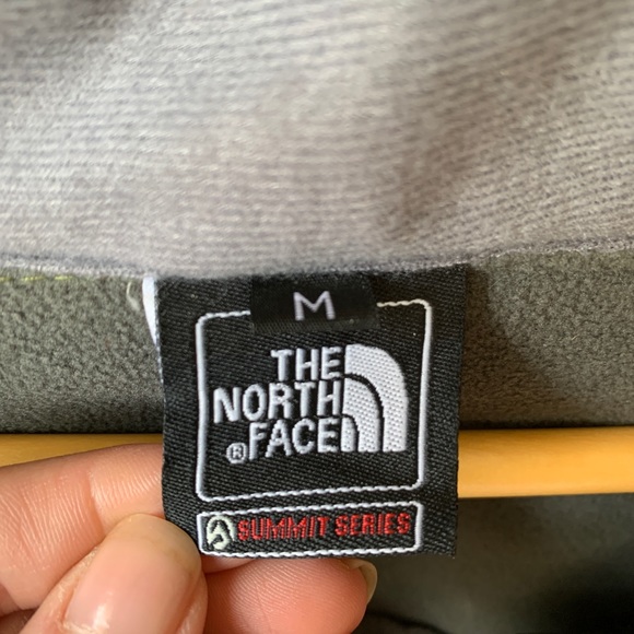 The North Face Men’s Gray Summit Series size: M - Picture 2 of 8